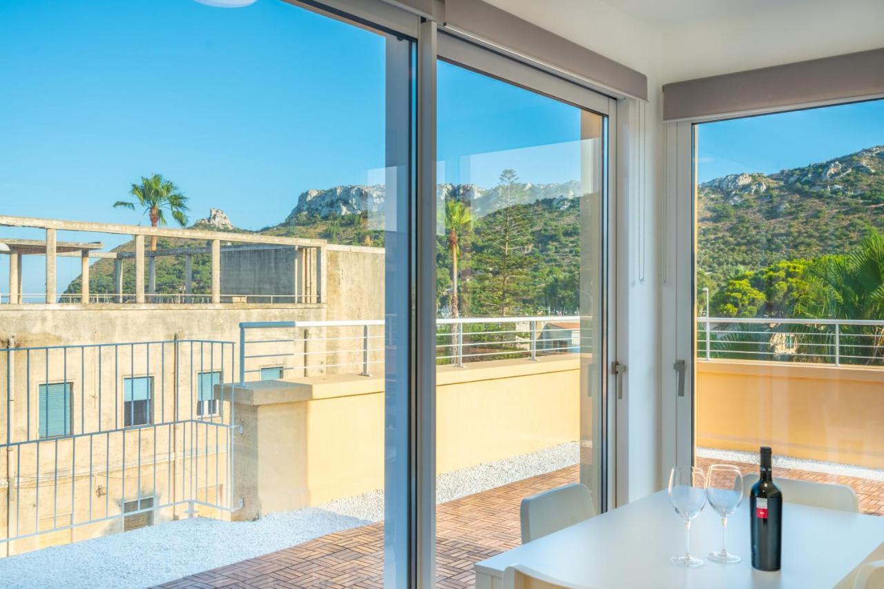 カリアリTerrazza Sella Del Diavolo - Vista Mare - Wifi Acアパートメント エクステリア 写真