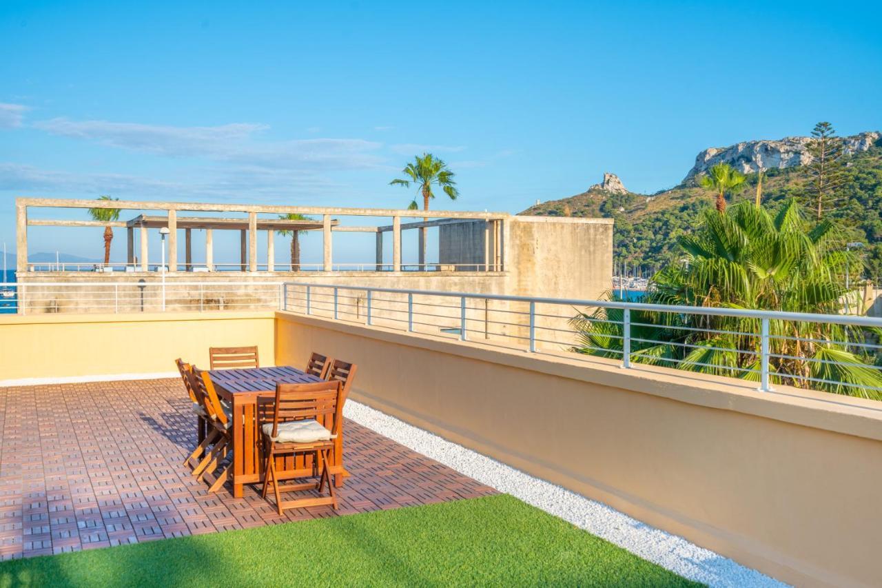 カリアリTerrazza Sella Del Diavolo - Vista Mare - Wifi Acアパートメント エクステリア 写真