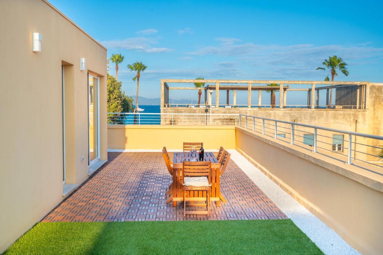 カリアリTerrazza Sella Del Diavolo - Vista Mare - Wifi Acアパートメント エクステリア 写真
