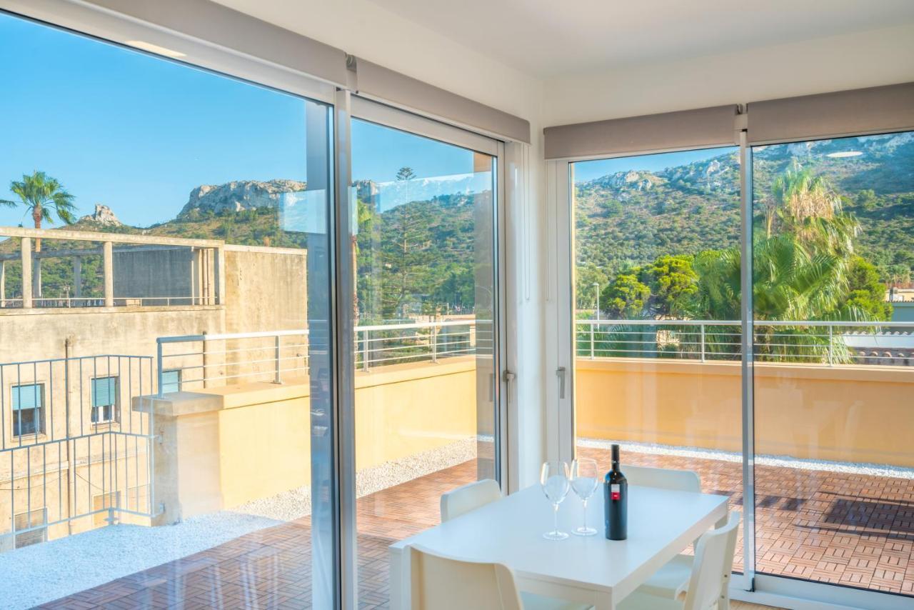 カリアリTerrazza Sella Del Diavolo - Vista Mare - Wifi Acアパートメント エクステリア 写真