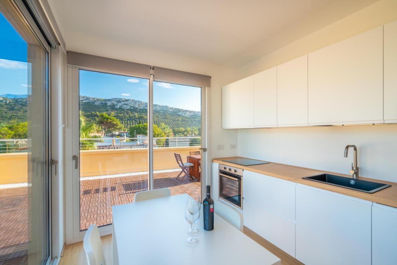 カリアリTerrazza Sella Del Diavolo - Vista Mare - Wifi Acアパートメント エクステリア 写真