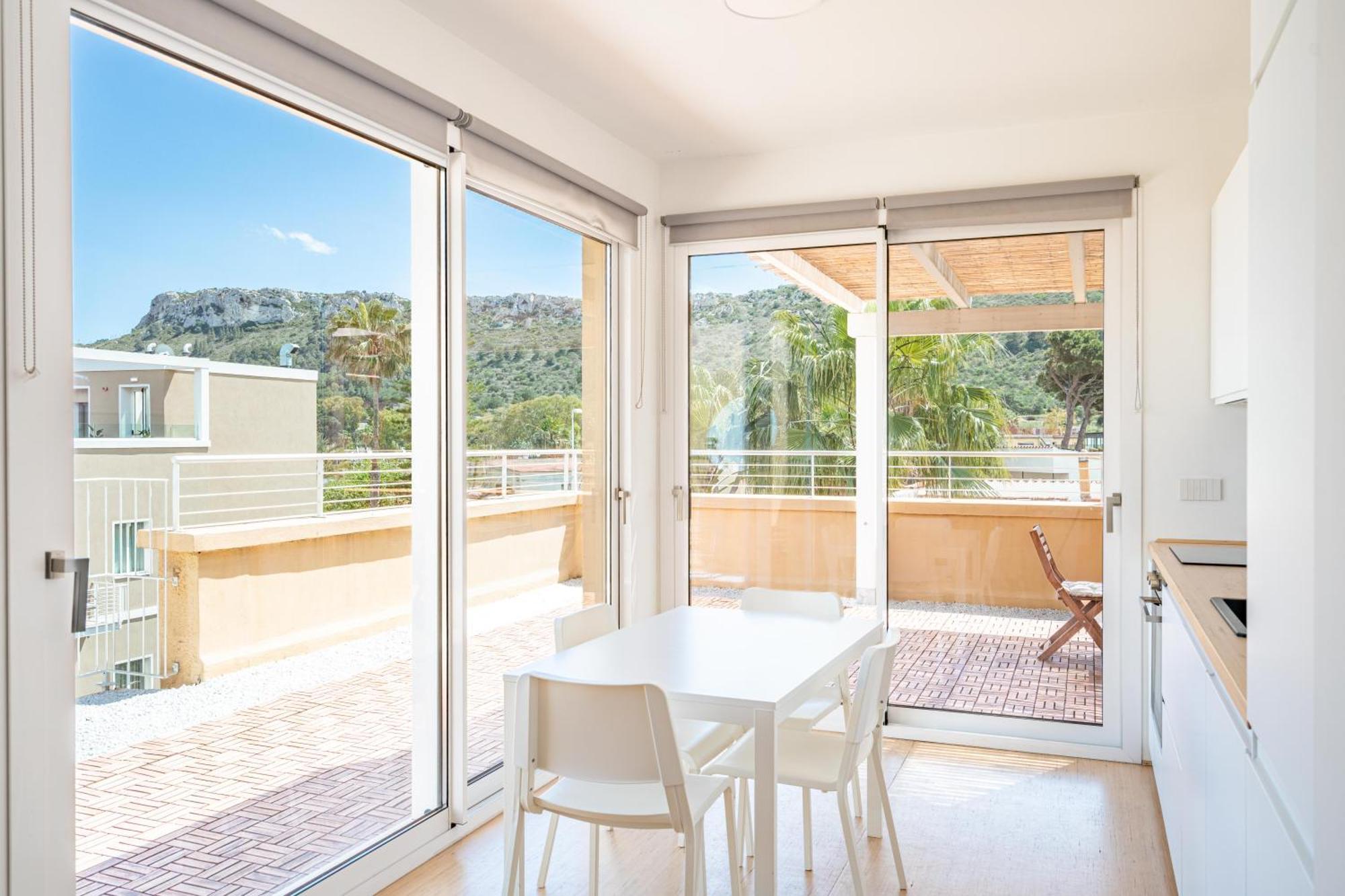 カリアリTerrazza Sella Del Diavolo - Vista Mare - Wifi Acアパートメント エクステリア 写真